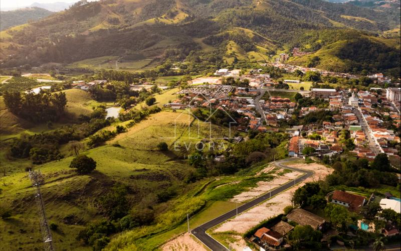 Lotes em Lindóia - SP