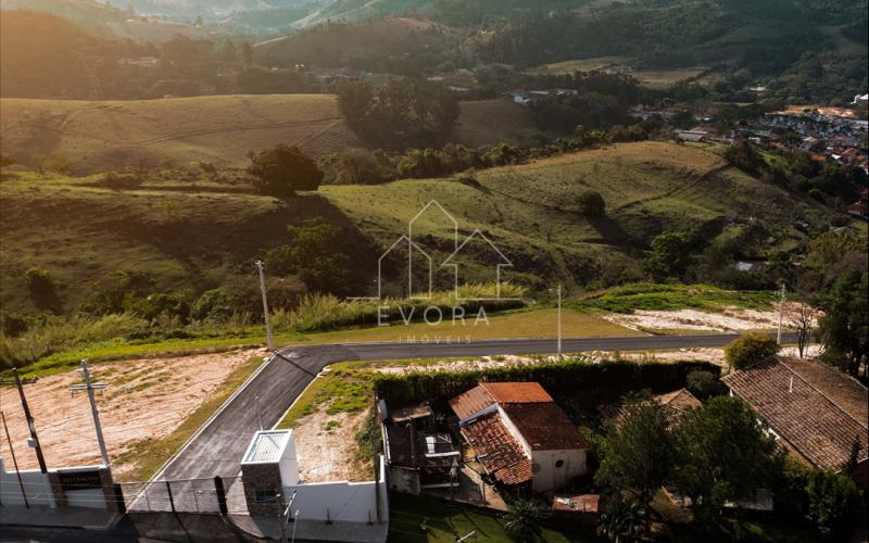 Lotes em Lindóia - SP