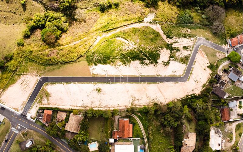 Lotes em Lindóia - SP