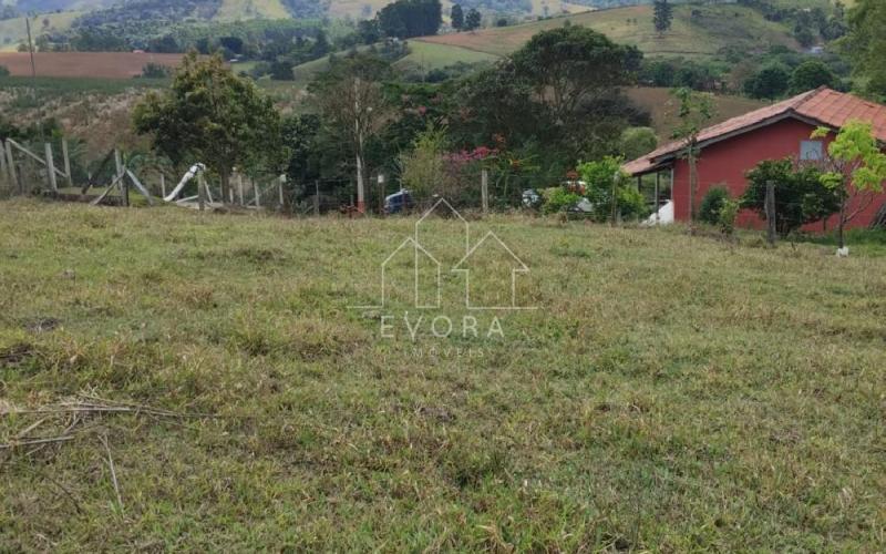 Chácara em Monte Sião