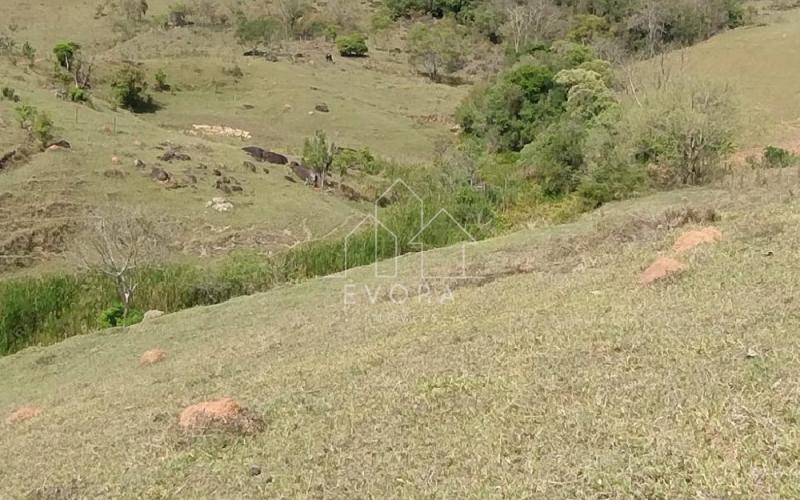 Chácara em Monte Sião