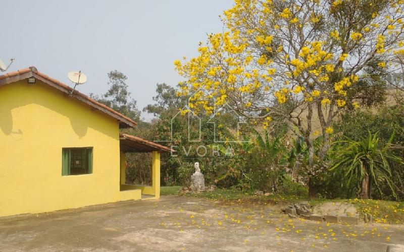 Chácara em Monte Sião